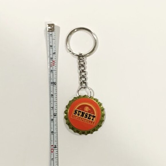 Fallout New Vegas Sunset Sarsaparilla Cap Keychain - 3.5inch Keychain - Picture 8 of 8